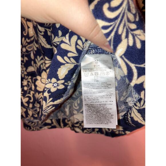 Old Navy navy blue boho blouse size XS - Picture 2 of 5